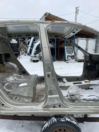Лот: 24672202. Фото: 1. стойка кузова Renault Sandero... Кузов