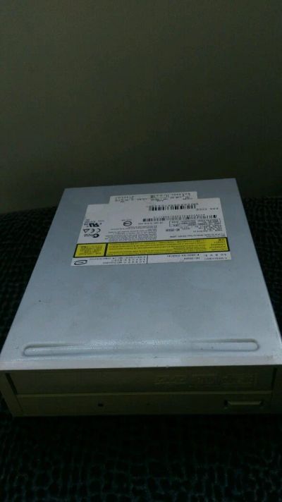 Лот: 13924164. Фото: 1. DVD-RW привод. Приводы CD, DVD, BR, FDD