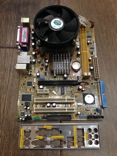Лот: 14770544. Фото: 1. Комплект мат.плата S775 ASUS P5S-MX... Материнские платы