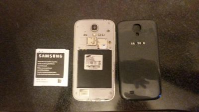 Лот: 5529588. Фото: 1. Телефон Samsung GT-I9500. Смартфоны