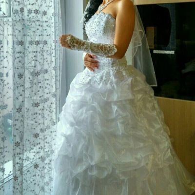 Лот: 10017522. Фото: 1. Свадебное платье. Свадебные платья