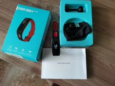 Лот: 19360215. Фото: 1. HONOR Band 4 Running Edition. Смарт-часы, фитнес-браслеты, аксессуары