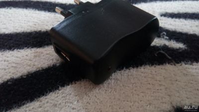 Лот: 8013600. Фото: 1. зарядное устройство для смартфонов... Зарядные устройства, блоки питания, адаптеры сетевые для смартфонов