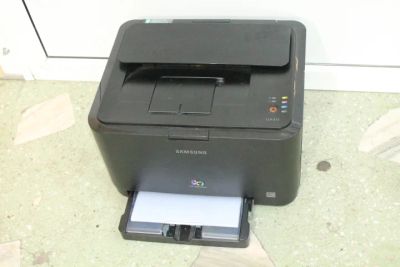 Лот: 8603034. Фото: 1. цветной лазерный принтер Samsung... Лазерные принтеры