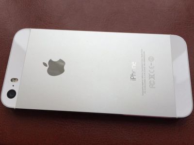 Лот: 7042950. Фото: 1. Продам iPhone 5. Смартфоны