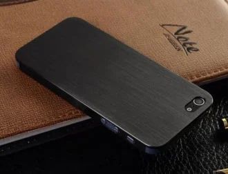 Лот: 3345133. Фото: 1. Алюминиевый чехол на Iphone 4S... Чехлы, бамперы