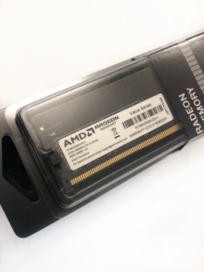 Лот: 12196796. Фото: 1. AMD Radeon R7 Performance [R748G2606U2S-U... Оперативная память