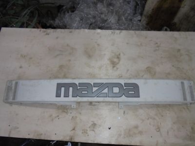 Лот: 15598485. Фото: 1. Mazda Titan 1989-1995 Накладка... Кузов