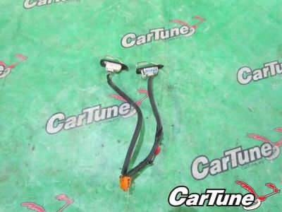 Лот: 10538286. Фото: 1. маячок на крыло toyota crown JZS171... Оптика и освещение