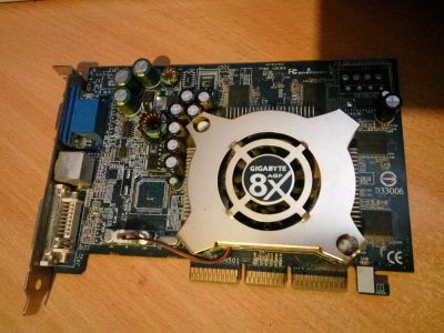 Лот: 11011967. Фото: 1. Geforce fx 5700 256 mb. Видеокарты