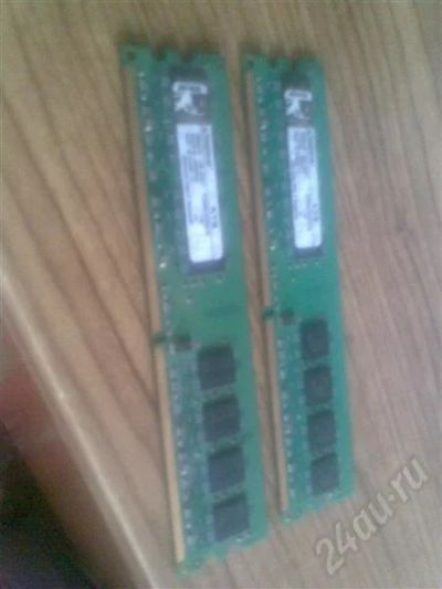 Лот: 327687. Фото: 1. Память Kingston DDR2 2шт по 1gb... Оперативная память