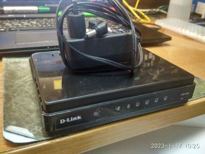 Лот: 19877296. Фото: 1. Роутер Wi-Fi роутер D-link DIR-300A. Маршрутизаторы (роутеры)