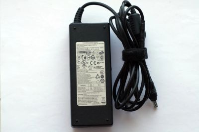 Лот: 19451634. Фото: 1. Оригинальная зарядка Chicony AD-9019S... Зарядные устройства