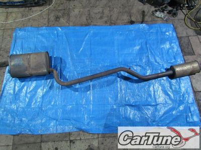 Лот: 10586361. Фото: 1. глушитель R- toyota corolla AE101... Двигатель и элементы двигателя