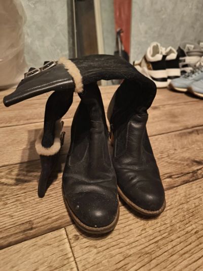 Лот: 24982507. Фото: 1. Ugg сапоги оригинал. Сапоги