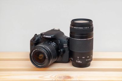 Лот: 14621228. Фото: 1. Canon EOS 600D Kit 18–55 + 75... Цифровые зеркальные