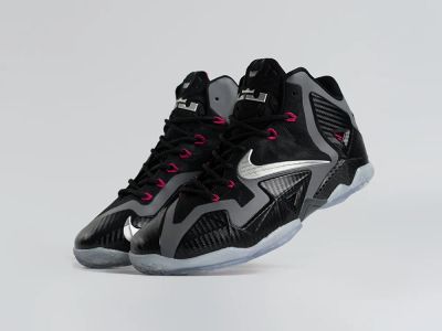 Лот: 25359034. Фото: 1. Кроссовки Nike Lebron 11. Кеды, кроссовки, слипоны