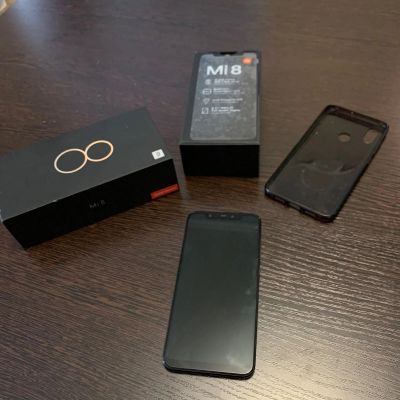 Лот: 15612213. Фото: 1. Xiaomi Mi 8 6/64GB. Смартфоны