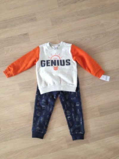 Лот: 11059494. Фото: 1. Carters комплект мальчику на 3... Костюмы, пиджаки, комбинезоны