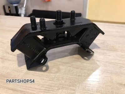 Лот: 22470604. Фото: 1. ПОДУШКА АКПП 41022AE121. Двигатель и элементы двигателя