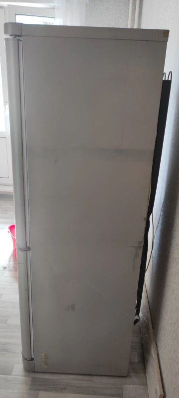 Лот: 19062569. Фото: 1. Холодильник indesit. Холодильники, морозильные камеры