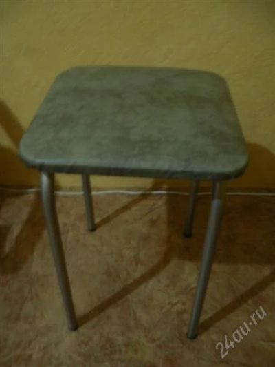 Лот: 1052987. Фото: 1. Табурет - 2 шт. бу продам. Столы, стулья, обеденные группы