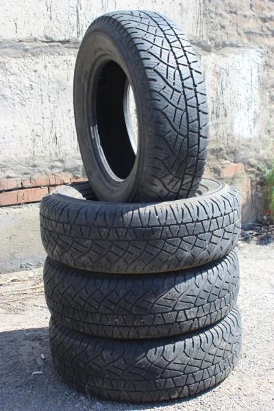Лот: 7962021. Фото: 1. Шины Michelin 205 70 15 (шины... Шины