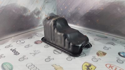 Лот: 24562627. Фото: 1. Поддон Toyota Raum 5E-FE 12101-11060. Двигатель и элементы двигателя