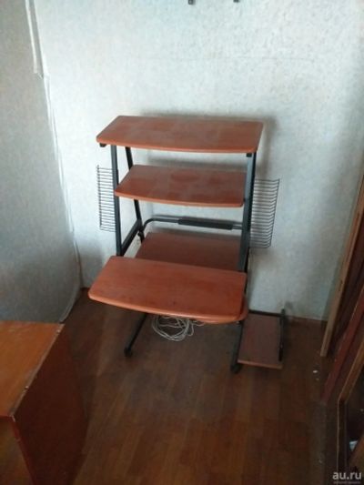 Лот: 13065076. Фото: 1. комьютерный стол. Компьютерные и письменные столы