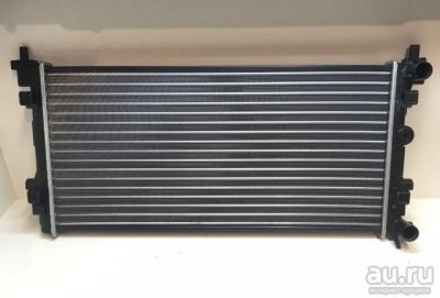Лот: 13377981. Фото: 1. Радиатор охлаждения Skoda Rapid... Двигатель и элементы двигателя