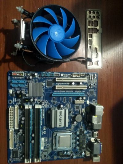 Лот: 17176892. Фото: 1. Intel core 2 quad Q9550 4 ядра... Компьютеры в сборе