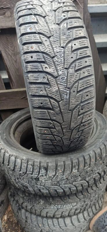 Лот: 21994528. Фото: 1. 205/50R17 Hankook Winter I*pike... Шины