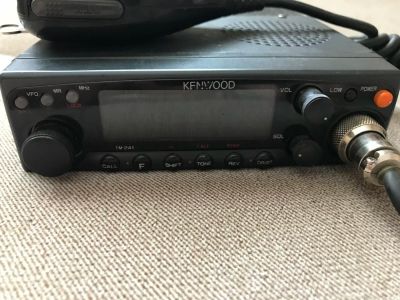 Лот: 11357646. Фото: 1. Радиостанция Kenwood TM-241 продажа... Рации, радиостанции