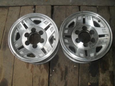 Лот: 3294842. Фото: 1. Toyota R15 вылет 8 ширина 7 сверла... Диски
