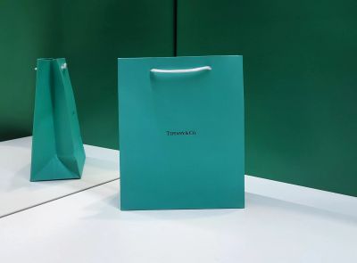 Лот: 20873191. Фото: 1. Брендовый пакет Tiffany. Другое (ювелирные изделия, бижутерия, часы)