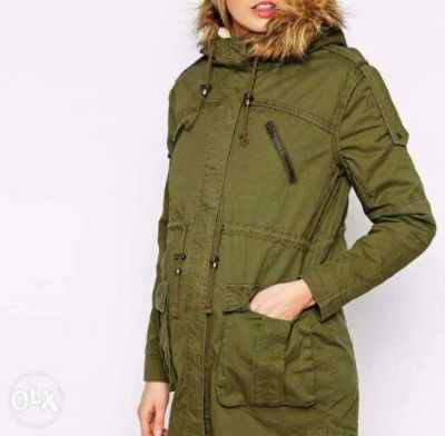 Лот: 6986158. Фото: 1. Парка для беременных Asos р. 42-44. Верхняя одежда