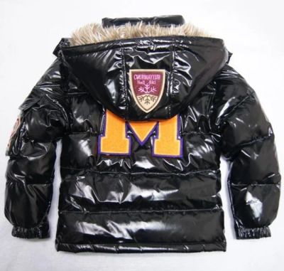 Лот: 4803691. Фото: 1. Пуховик Moncler. Верхняя одежда