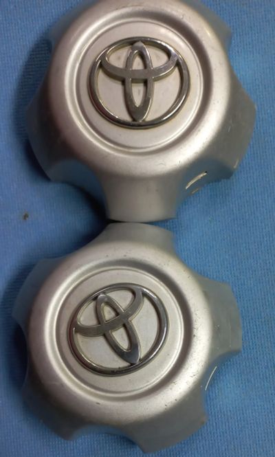 Лот: 15652973. Фото: 1. Крышка ступицы диска Toyota L... Колпаки