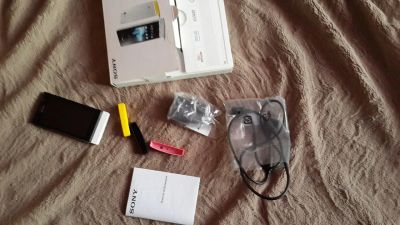 Лот: 4949553. Фото: 1. Sony Xperia U. Смартфоны