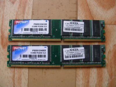 Лот: 62385. Фото: 1. Две планки Patriot DDR-400 DIMM... Оперативная память