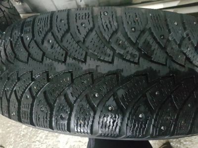 Лот: 8500068. Фото: 1. Продам зимнюю резину Nokian hakapelita... Шины