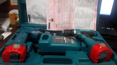 Лот: 4255944. Фото: 1. Продам шуруповерт Makita 6270... Электроинструмент