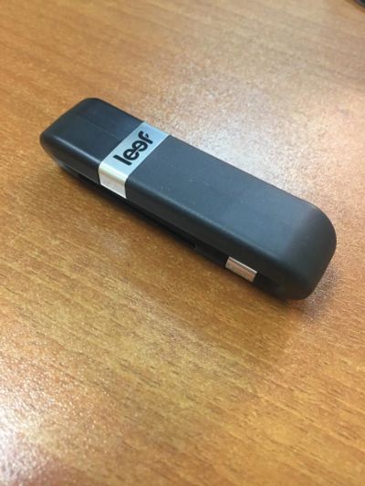 Лот: 11053542. Фото: 1. Флешка Leef iBridge 16Gb Lightning... USB-флеш карты
