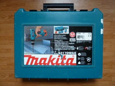 Лот: 14422799. Фото: 1. Шуруповёрт "Makita", крепкая и... Электроинструмент