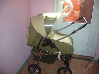 Лот: 283801. Фото: 1. коляска. Другое (дети растут)