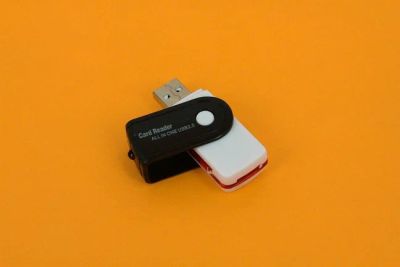 Лот: 9606102. Фото: 1. Card reader универсальный Самовывоз... USB хабы