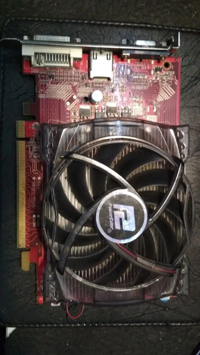 Лот: 16700810. Фото: 1. Видеокарта amd ax 5670 512 mb. Видеокарты