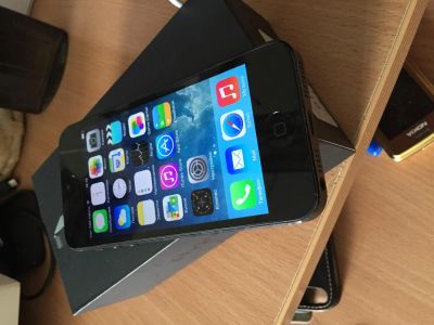 Лот: 4693340. Фото: 1. Apple iPhone 5 16GB Black,РСТ. Смартфоны
