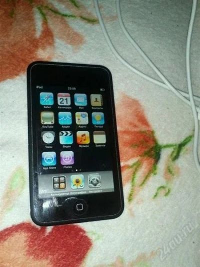 Лот: 2827542. Фото: 1. Apple Ipod touch 8gb черный!!!. Плееры