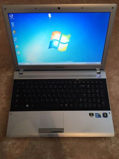 Лот: 8230323. Фото: 1. Ноутбук Samsung NP-RV511 в отличном... Ноутбуки